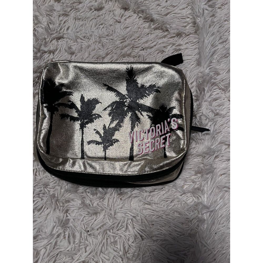 victorias secret travel bag